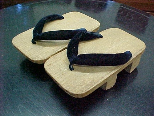 sandalo giapponese